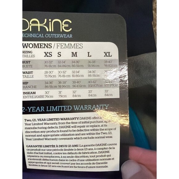 NWT Dakine Ashby Ski Jacket Small Gun metal/Black Waterproof Taped 15K MSRP$220 - Picture 11 of 13